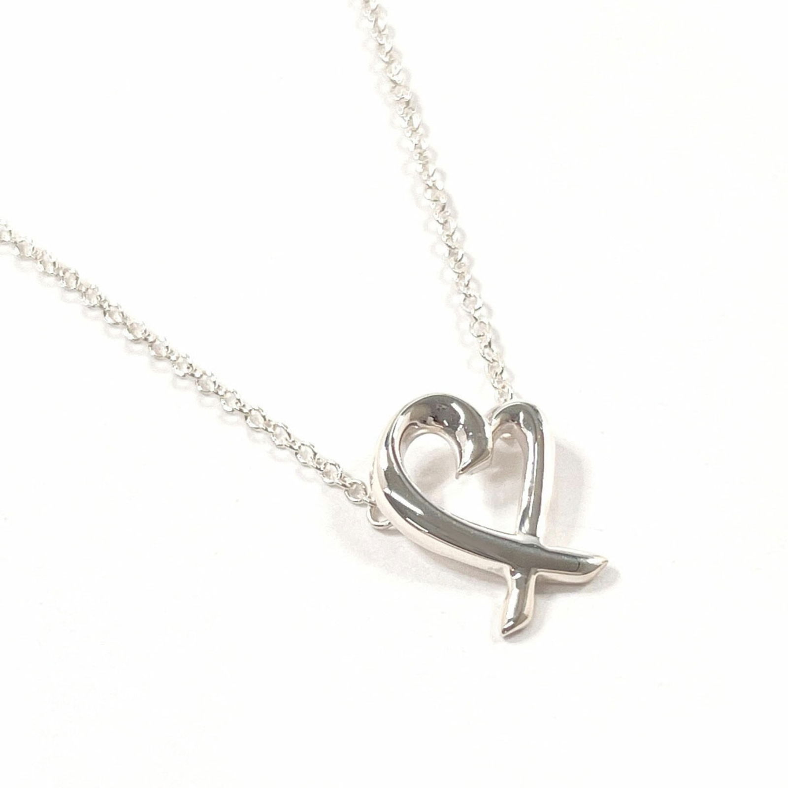 Tiffany Loving Heart Necklace Paloma Picasso 925 Sterling Silver for Women: Tiffany Loving Heart Necklace Paloma Picasso 925 Sterling Silver for Women Tiffany Loving Heart necklace by Paloma Picasso, crafted from 925 sterling silver with a neck circumference of 41 cm and a