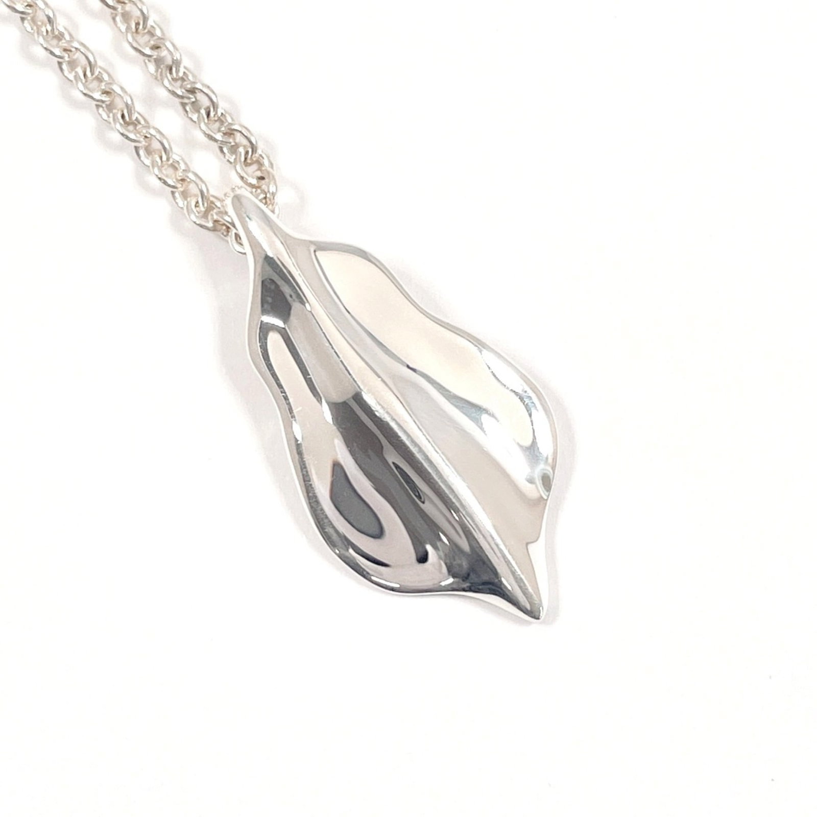 Tiffany Leaf Necklace in 925 Sterling Silver - TIFFANY & Co. (1 of 9)
