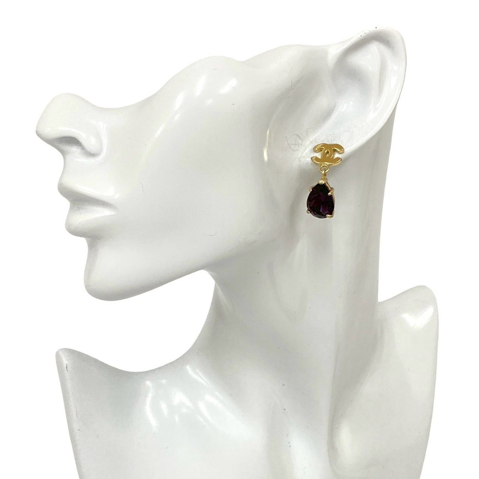 Gold Plating Chanel Stud Earrings (1 of 6)