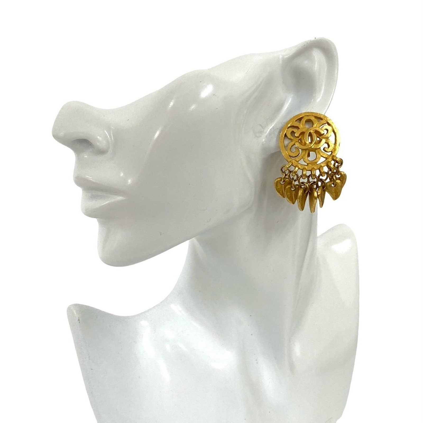 Gold Plating Chanel Clip Earrings (1 of 6)