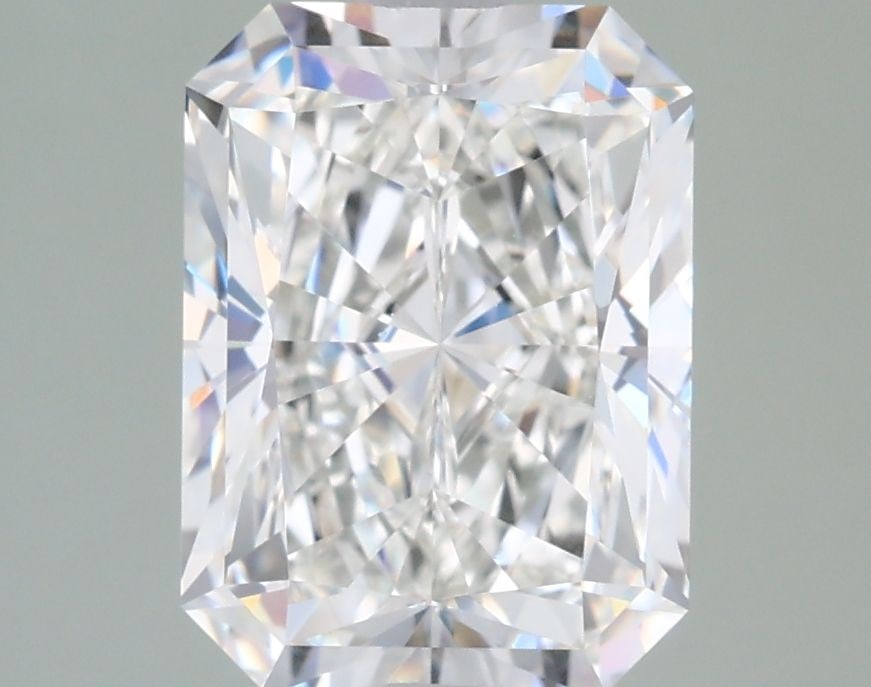 Loose Lab Diamond - IGI Radiant 2.52ct G VVS1: Loose Lab Diamond - IGI Radiant 2.52ct G VVS1 This listing features Loose Lab Diamond - IGI Radiant 2.52ct G VVS1. Item specifics are provided below. Item Specifics: Source: This Is A Real Diamond Gro