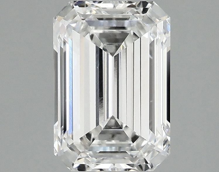 Loose Lab Diamond - IGI Emerald 2.02ct E VS1: Loose Lab Diamond - IGI Emerald 2.02ct E VS1 This listing features Loose Lab Diamond - IGI Emerald 2.02ct E VS1. Item specifics are provided below. Item Specifics: Source: This Is A Real Diamond