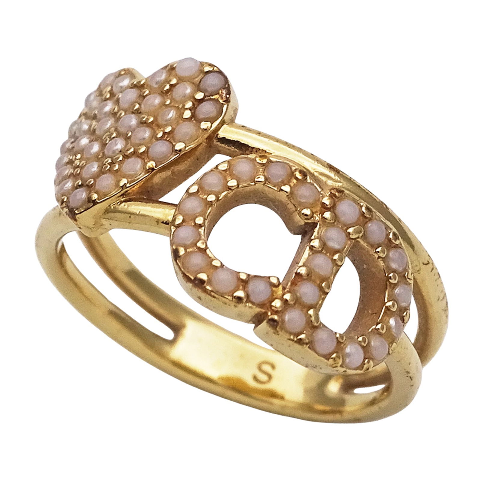 Gold Plating Christian Dior Band Ring: Gold Plating Christian Dior Band Ring This listing features Gold Plating Christian Dior Band Ring. Item specifics are provided below. Item Specifics: Brand: Christian Dior Type: Band Ring Gender: Wome