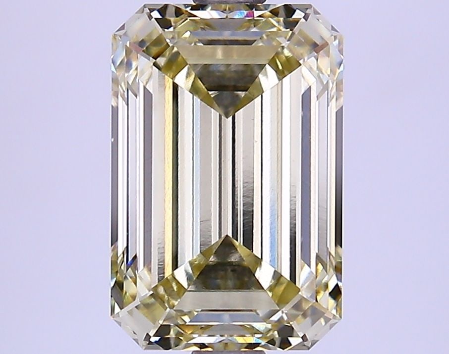 Loose Lab Diamond - IGI Emerald 3.11ct Fancy Yellow VVS2: Loose Lab Diamond - IGI Emerald 3.11ct Fancy Yellow VVS2 This listing features Loose Lab Diamond - IGI Emerald 3.11ct Fancy Yellow VVS2. Item specifics are provided below. Item Specifics: Source: This