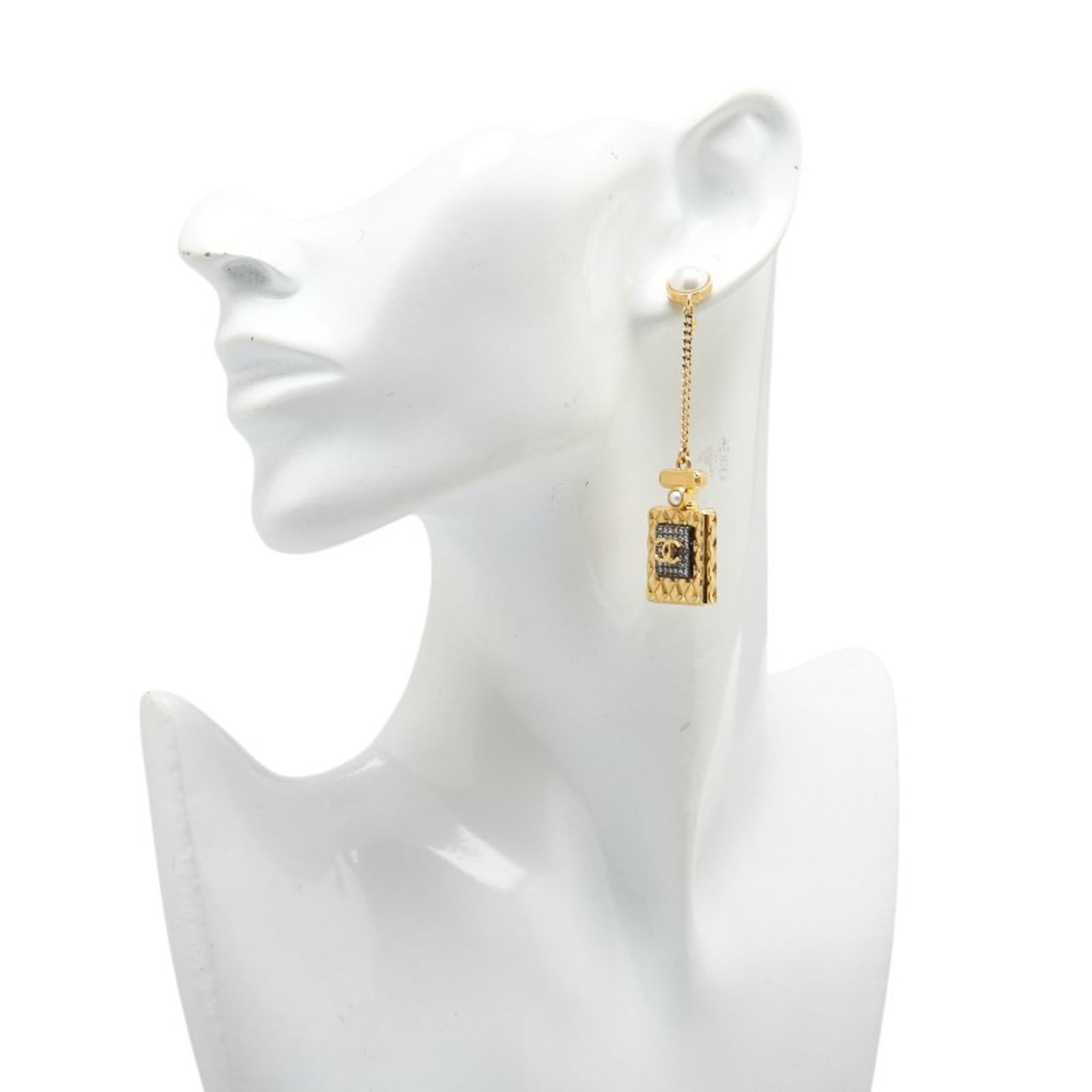 Chanel Earrings Stud - 4