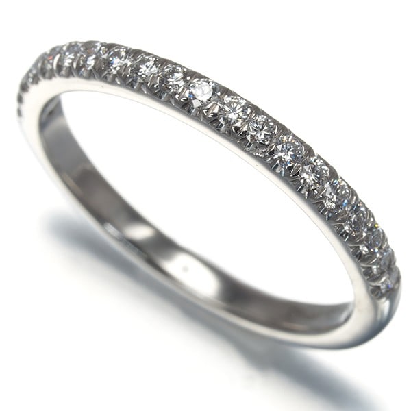 Tiffany&Co. Soleste Half Eternity Ring, Us5, 950 Platinum: Tiffany&Co. Soleste Half Eternity Ring, Us5, 950 Platinum Tiffany & Co. Soleste half eternity ring made of 950 platinum, featuring a natural diamond, in size US5. Item Specifics: Country Of Origin: Un