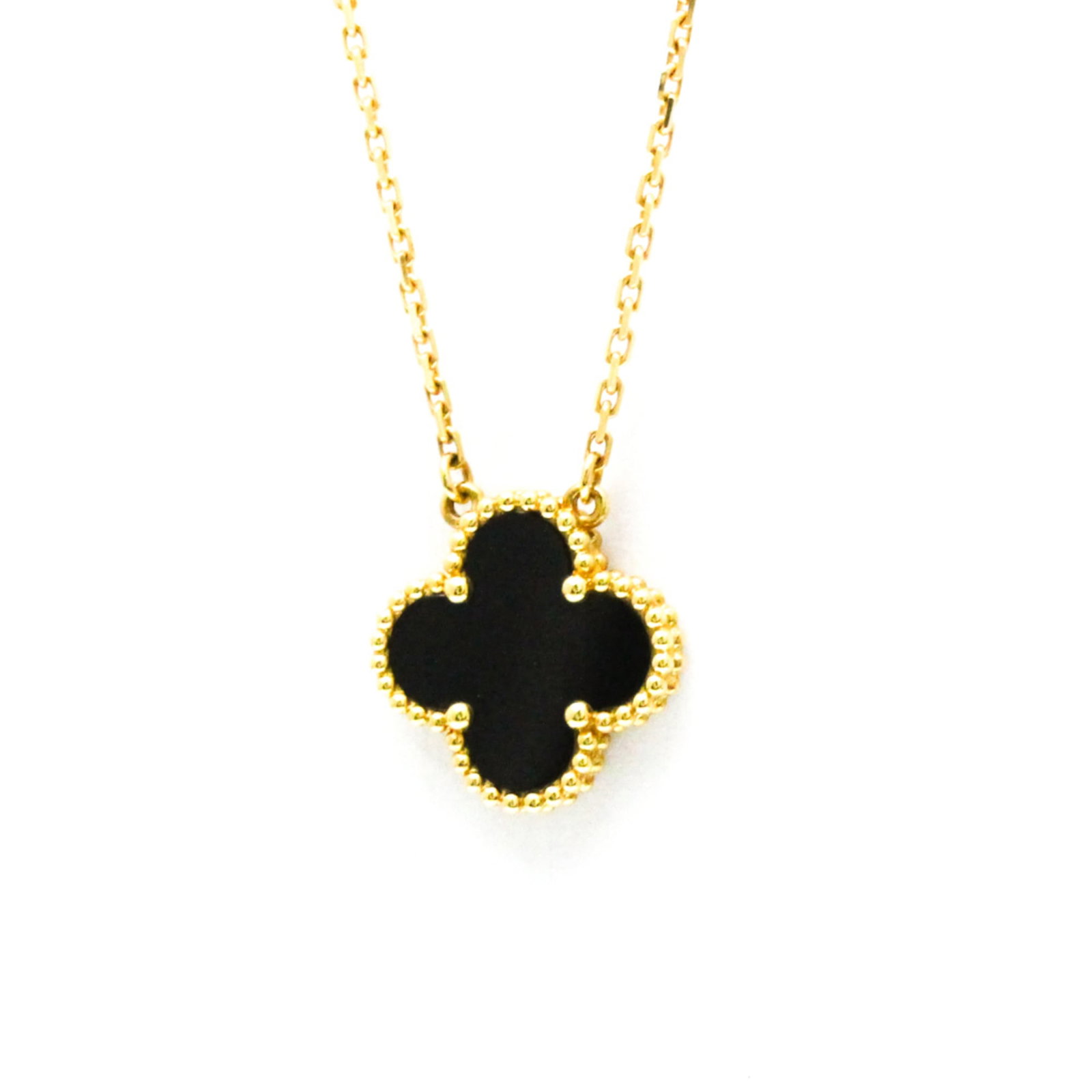 Men Fashion Pendant Necklace (Gold) - Van Cleef & Arpels Vintage Alhambra Yellow Gold (18K) Onyx: Men Fashion Pendant Necklace (Gold) - Van Cleef & Arpels Vintage Alhambra Yellow Gold (18K) Onyx Women This listing features Men Fashion Pendant Necklace (Gold) - Van Cleef & Arpels Vintage Alhambra Y