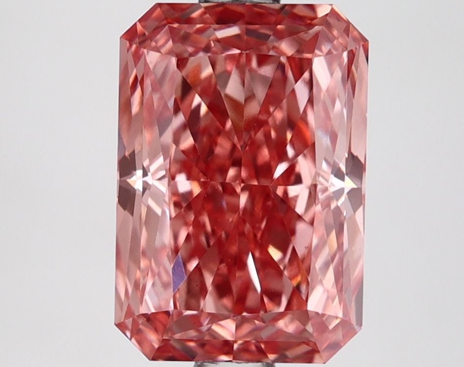 Loose Lab Diamond - IGI Radiant 2.56ct Fancy Vivid Pink VS1: Loose Lab Diamond - IGI Radiant 2.56ct Fancy Vivid Pink VS1 This listing features Loose Lab Diamond - IGI Radiant 2.56ct Fancy Vivid Pink VS1. Item specifics are provided below. Item Specifics: Source