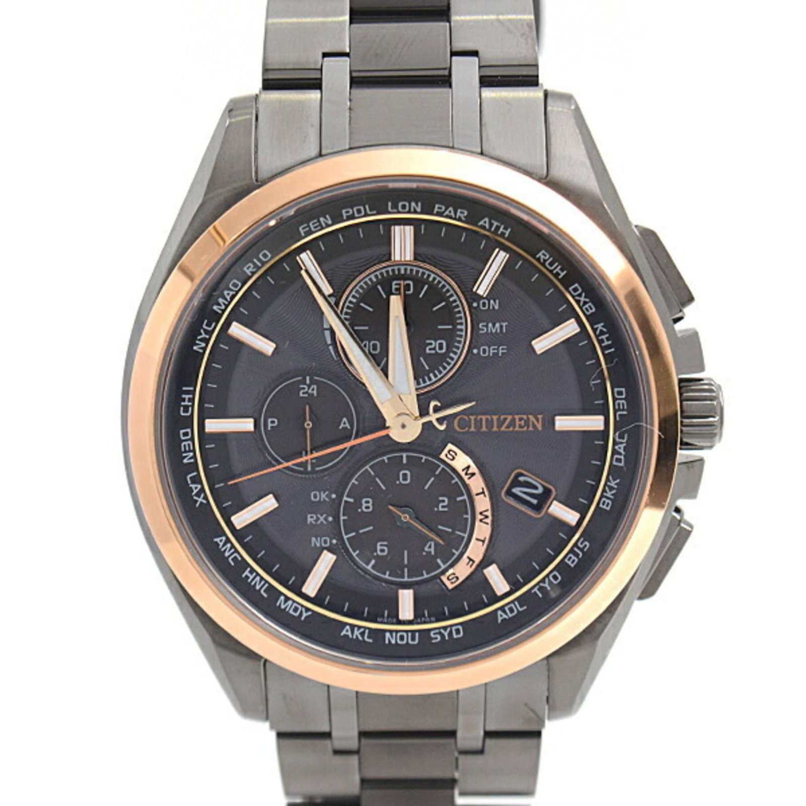 Wristwatch Citizen: Wristwatch Citizen This listing features Wristwatch Citizen. Item specifics are provided below. Item Specifics: Brand: Citizen Type: Wristwatch Gender: Men Material (Case): Titanium Color (Dial):