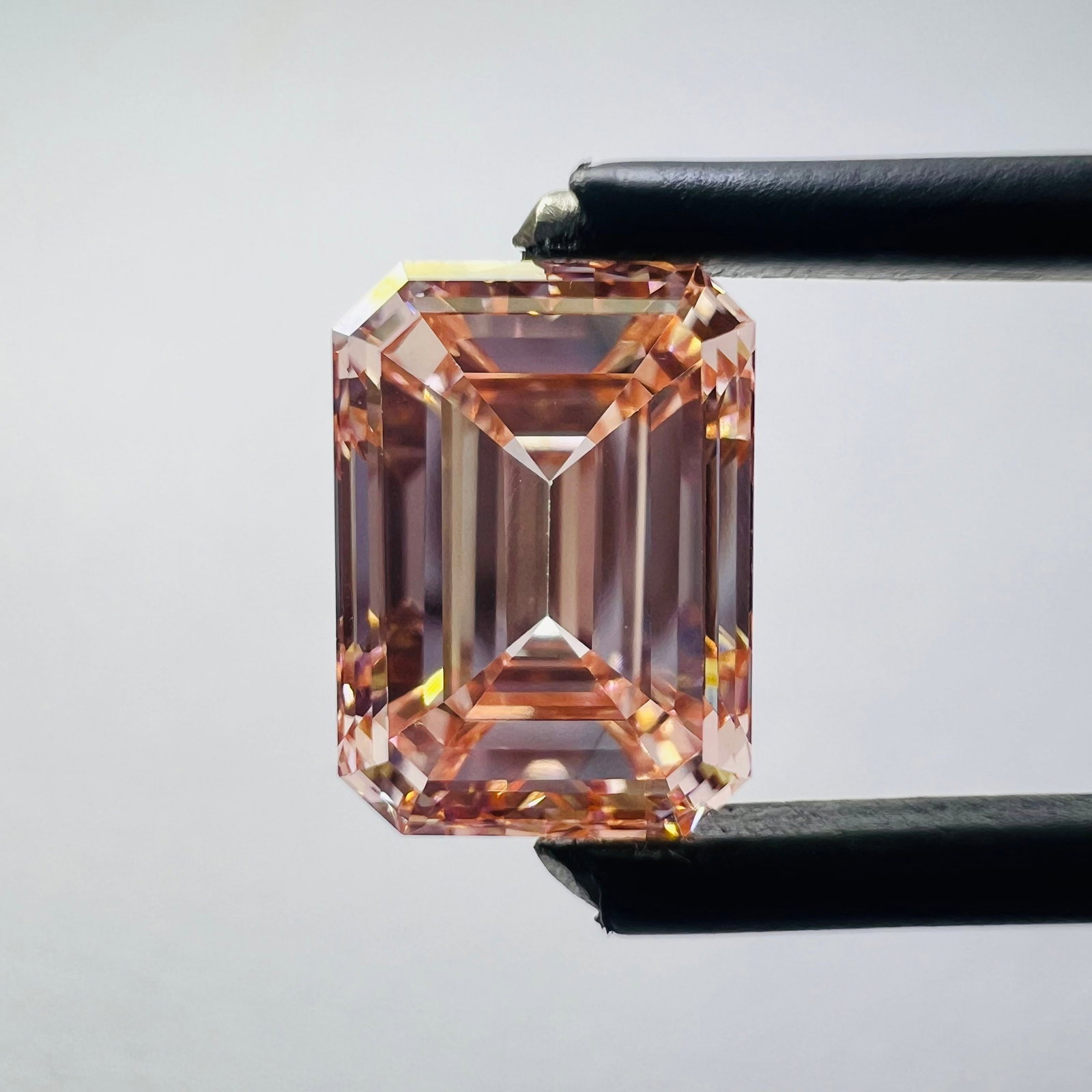 Loose Lab Diamond - Emerald 1.88ct Pink VS1: Loose Lab Diamond - Emerald 1.88ct Pink VS1 This listing features Loose Lab Diamond - Emerald 1.88ct Pink VS1. Item specifics are provided below. Item Specifics: Source: This Is A Real Diamond Grown I