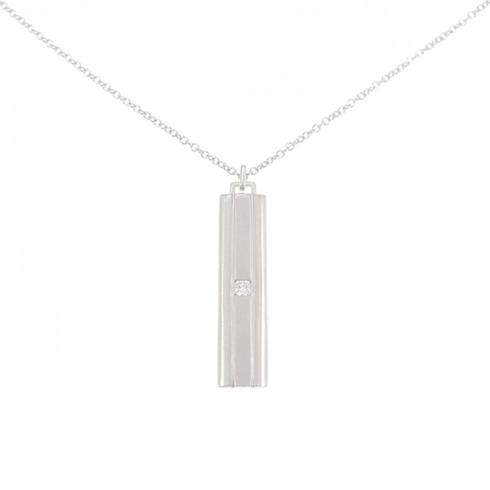 Tiffany Necklace Lucida: Tiffany Necklace Lucida The Tiffany Lucida Necklace is crafted from 18K white gold and features a diamond pendant, with a neck circumference of 43 cm and a pendant size of 38mm x 8.1mm. Item