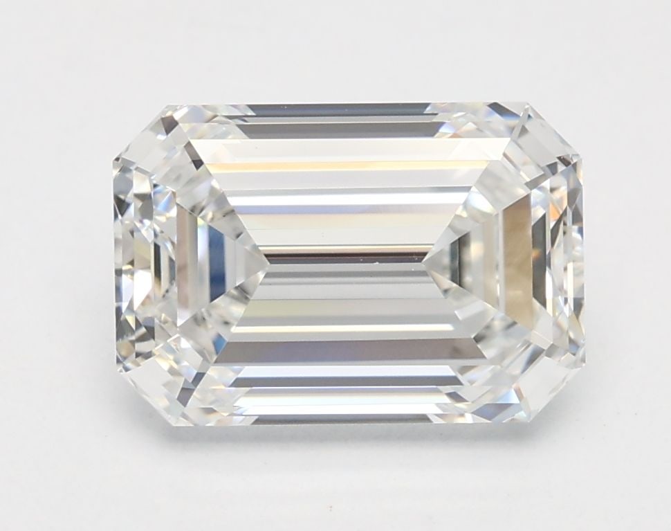 Loose Lab Diamond IGI Emerald 2.07ct F VS1: Loose Lab Diamond IGI Emerald 2.07ct F VS1 The 2.07ct Loose Lab Diamond is an emerald cut, F color, VS1 clarity diamond certified by IGI, measuring 8.76L x 5.95W x 4.07H. Item Specifics: Source: This
