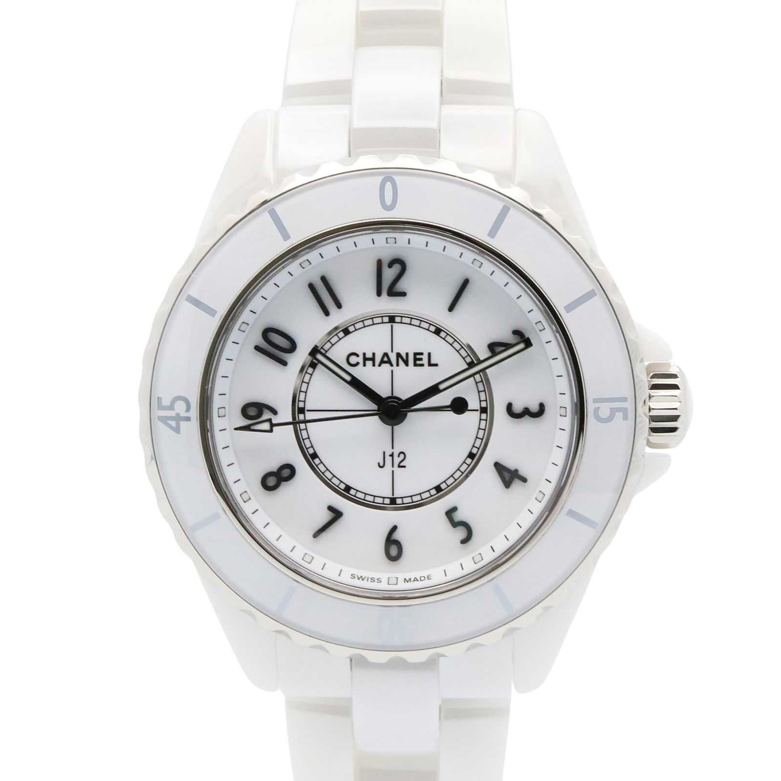 Wristwatch Chanel: Wristwatch Chanel Chanel wristwatch for women, made of ceramic with a white dial, 33.5mm case diameter, in very good condition with minor traces of usage. Item Specifics: Brand: Chanel Type: Wristwatc