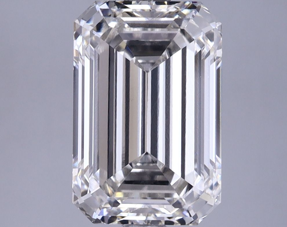 Loose Lab Diamond 3.42ct IGI Emerald G VVS2: Loose Lab Diamond 3.42ct IGI Emerald G VVS2 Loose lab-grown diamond weighing 3.42 carats, color G, clarity VVS2, certified by IGI, with measurements of 10.47L x 6.97W x 4.7H. Item Specifics: Source: T