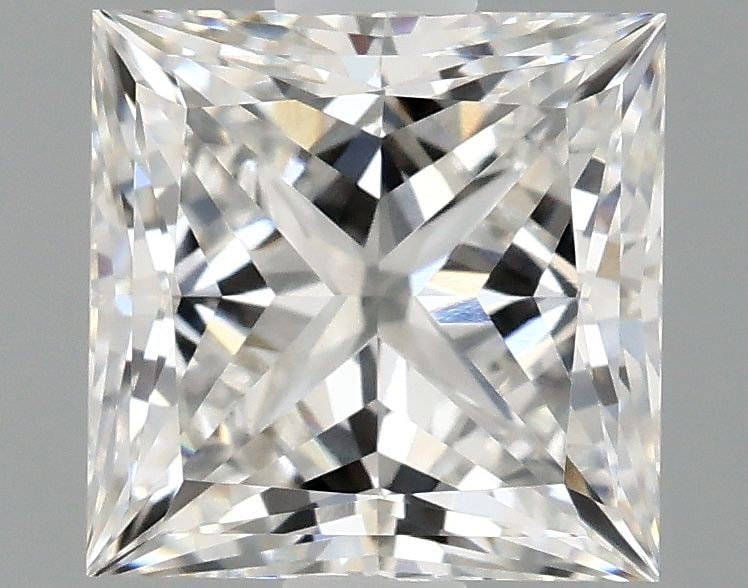 Loose Lab Diamond IGI Princess 1.53ct E VS1: Loose Lab Diamond IGI Princess 1.53ct E VS1 Loose lab-grown diamond measuring 1.53ct in princess cut, color E, and clarity VS1, certified by IGI. The diamond exhibits excellent polish and symmetry. It