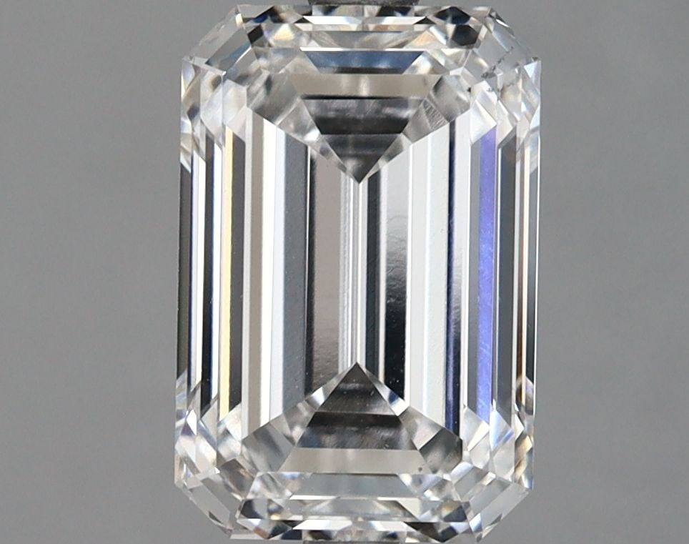 Loose Lab Diamond GIA Emerald 3.2ct F VS2: Loose Lab Diamond GIA Emerald 3.2ct F VS2 Loose Lab Diamond GIA Emerald, 3.2ct, F color, VS2 clarity, with excellent polish and very good symmetry; certified by GIA. Item Specifics: Source: This Is