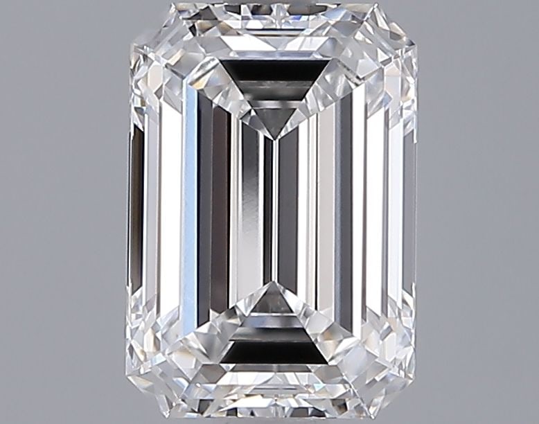 Loose Lab Diamond IGI Emerald 2.04ct D VVS2: Loose Lab Diamond IGI Emerald 2.04ct D VVS2 IGI-certified loose lab-grown emerald diamond of 2.04ct, D color, and VVS2 clarity, with measurements of 8.64L X 6.01W X 4.01H. Item Specifics: Source: This