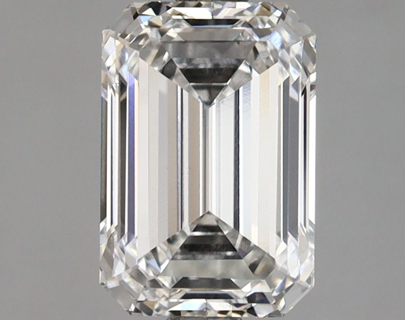 Loose Lab Diamond 2.11ct F VS1 - GIA Emerald: Loose Lab Diamond 2.11ct F VS1 - GIA Emerald This loose lab-grown diamond weighs 2.11ct, features an F color and VS1 clarity, and is certified by GIA, with excellent polish and very good symmetry. Ite