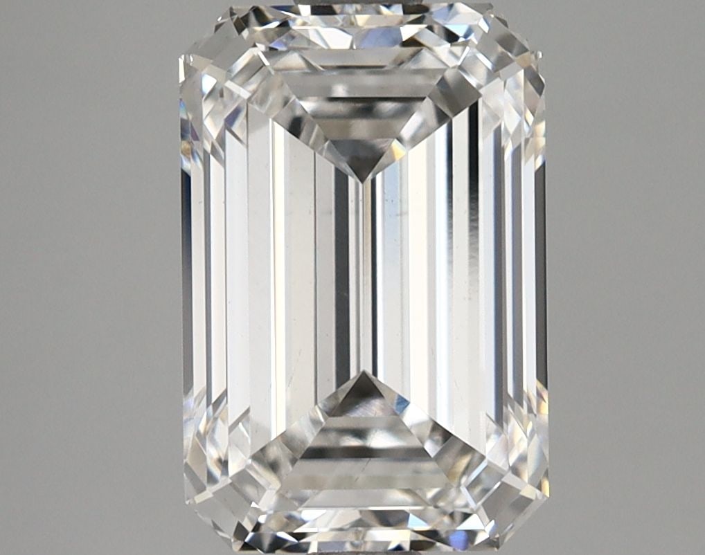 Loose Lab Diamond IGI Emerald 2.69ct E VS1 (1 of 1)