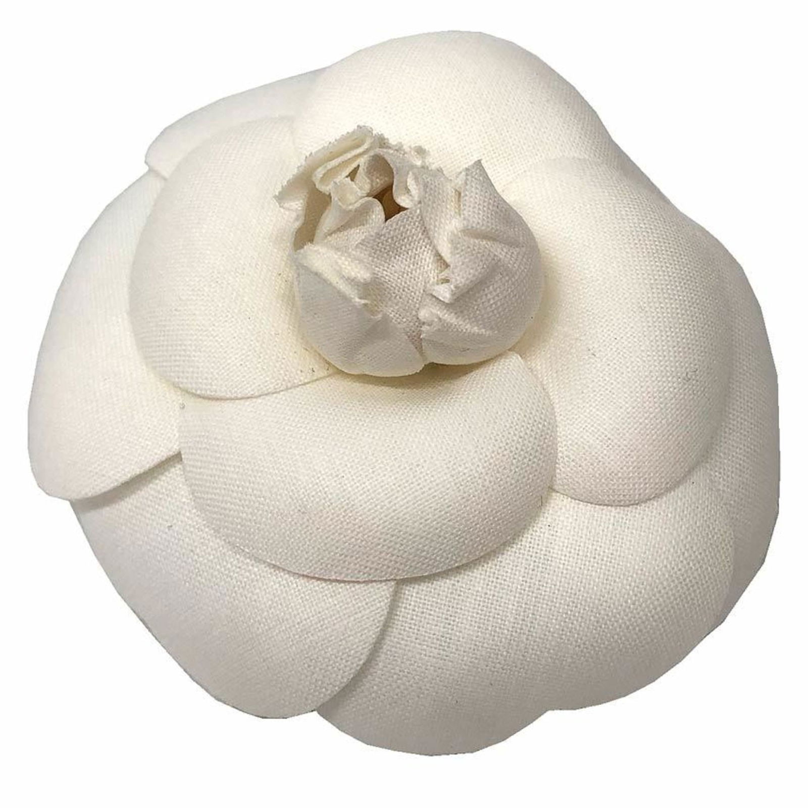 Corsage Chanel: Corsage Chanel Chanel corsage for women in white, in mint condition, described as like new. Item Specifics: Brand: Chanel Type: Corsage Gender: Women Color: White Condition: Used (like new), Mint