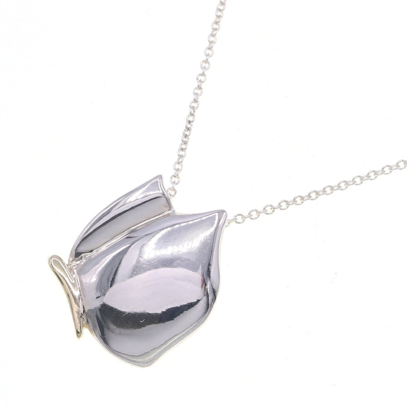 Tiffany & Co. Butterfly Necklace, Women's Sterling Silver 925 and Yellow Gold Pendant: Tiffany & Co. Butterfly Necklace, Women's Sterling Silver 925 and Yellow Gold Pendant Tiffany & Co. Butterfly Necklace made of Sterling Silver 925 and Yellow Gold, designed for women, measures 41 cm