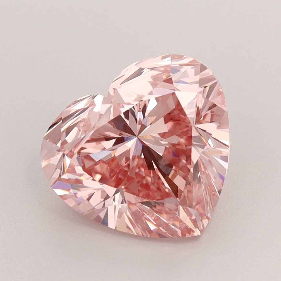 Loose Lab Diamond IGI Heart 3.51ct Fancy Vivid Pink VS1: Loose Lab Diamond IGI Heart 3.51ct Fancy Vivid Pink VS1 Loose lab-grown diamond, 3.51ct, heart cut, color fancy vivid pink, clarity VS1, certified by IGI, with measurements of 9.01L x 9.8W x 6.26H. 