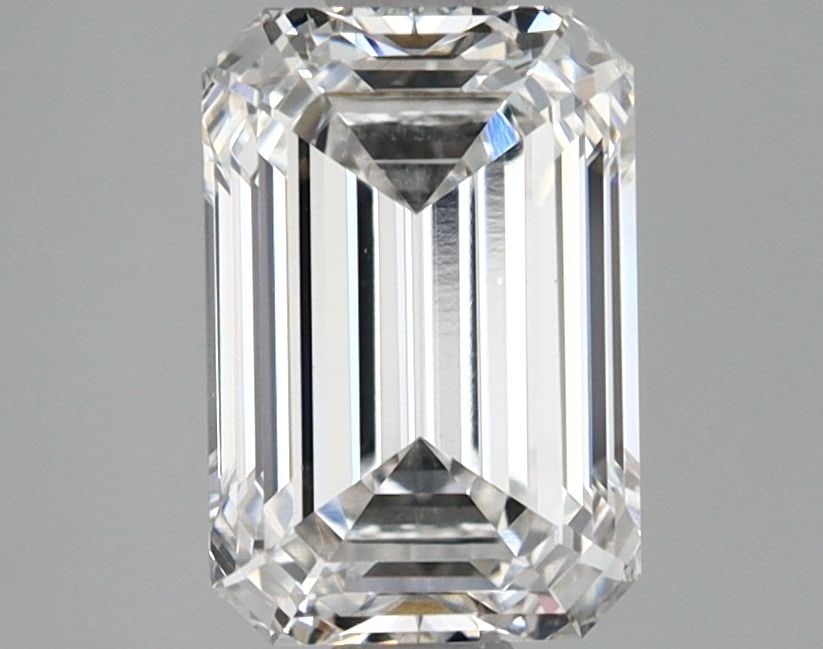 Loose Lab Diamond 2.02ct Emerald E VS1 - GIA: Loose Lab Diamond 2.02ct Emerald E VS1 - GIA Loose Lab Diamond 2.02ct Emerald E VS1, certified by GIA, features excellent polish and very good symmetry with measurements of 8.68L x 5.89W x 3.92H mm. I