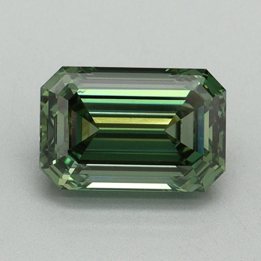 Loose Lab Diamond IGI Emerald 1.5ct Fancy Vivid Green VS1: Loose Lab Diamond IGI Emerald 1.5ct Fancy Vivid Green VS1 Loose lab-grown diamond rated IGI, 1.5ct, emerald cut, fancy vivid green color, clarity VS1, with excellent polish and symmetry; measurements
