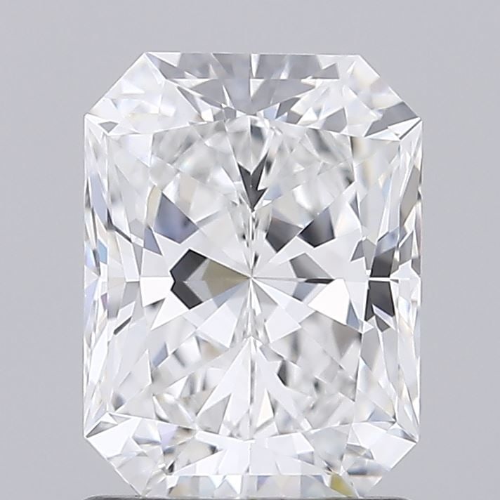 Loose Lab Diamond IGI Radiant 1.4ct D VVS2: Loose Lab Diamond IGI Radiant 1.4ct D VVS2 Loose lab-grown diamond weighing 1.4ct, IGI certified with color D and VVS2 clarity, featuring excellent polish and symmetry, measuring 7.63L x 5.76W x