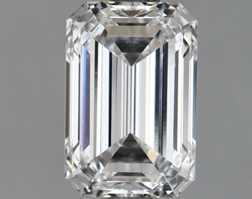 GIA Loose Lab Diamond Emerald 1.68ct E VS1: GIA Loose Lab Diamond Emerald 1.68ct E VS1 Hermes stud earrings made of metal in blue and cyan colors, in mint used condition suitable for both men and women. Item Specifics: Source: This Is A Real