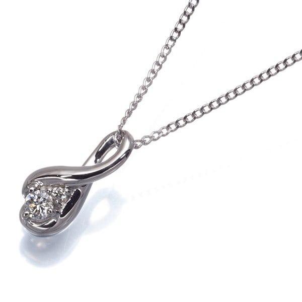 Vendome Necklace in Diamond 900 850 Platinum: Vendome Necklace in Diamond 900 850 Platinum This listing features Vendome Necklace in Diamond 900 850 Platinum. Item specifics are provided below. Item Specifics: Country Of Origin: Japan Brand: VEND