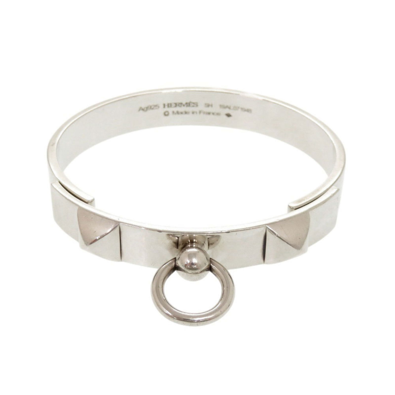 Silver 925 Hermes Bangle: Silver 925 Hermes Bangle Silver 925 bangle by Hermes, measuring 16cm in length and in good used condition. Item Specifics: Brand: Hermes Type: Bangle Gender: Women Material: Silver 925 Color: Silver L