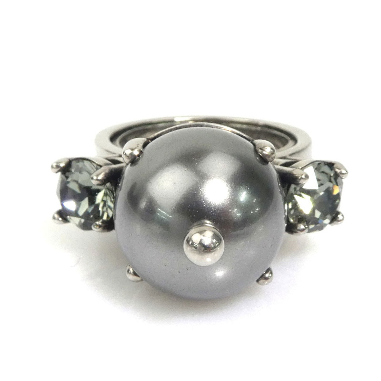 Miu Band Ring, Metal with Artificial Pearl: Miu Band Ring, Metal with Artificial Pearl This listing features Miu Band Ring, Metal with Artificial Pearl. Item specifics are provided below. Item Specifics: Brand: Miu Miu Type: Band Ring Gender: