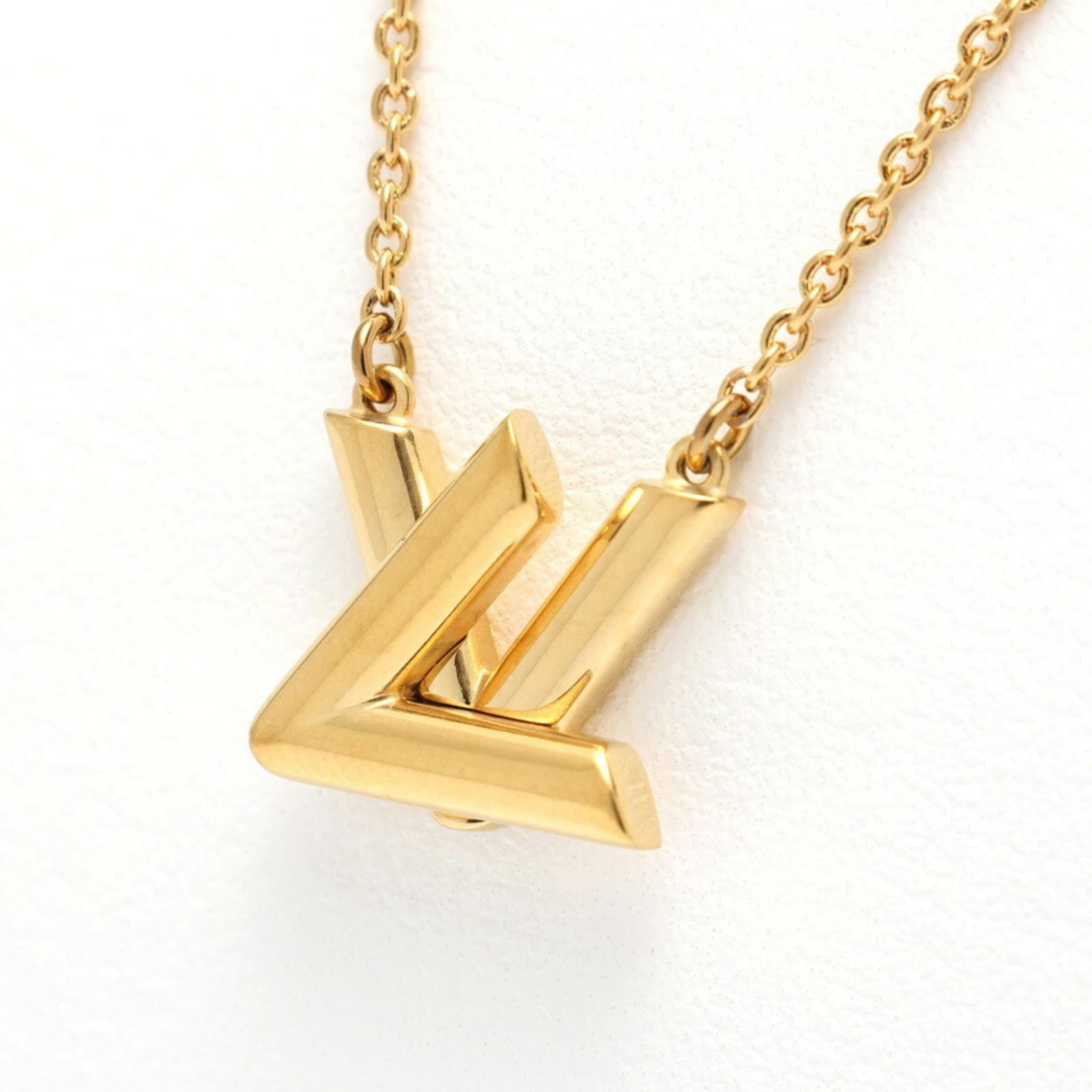 Louis Vuitton Necklace GO-14 M01729 Gold Metal 46.5 cm S-159320: Louis Vuitton Necklace GO-14 M01729 Gold Metal 46.5 cm S-159320 This listing features Louis Vuitton Necklace GO-14 M01729 Gold Metal 46.5 cm S-159320. Item specifics are provided below. Item