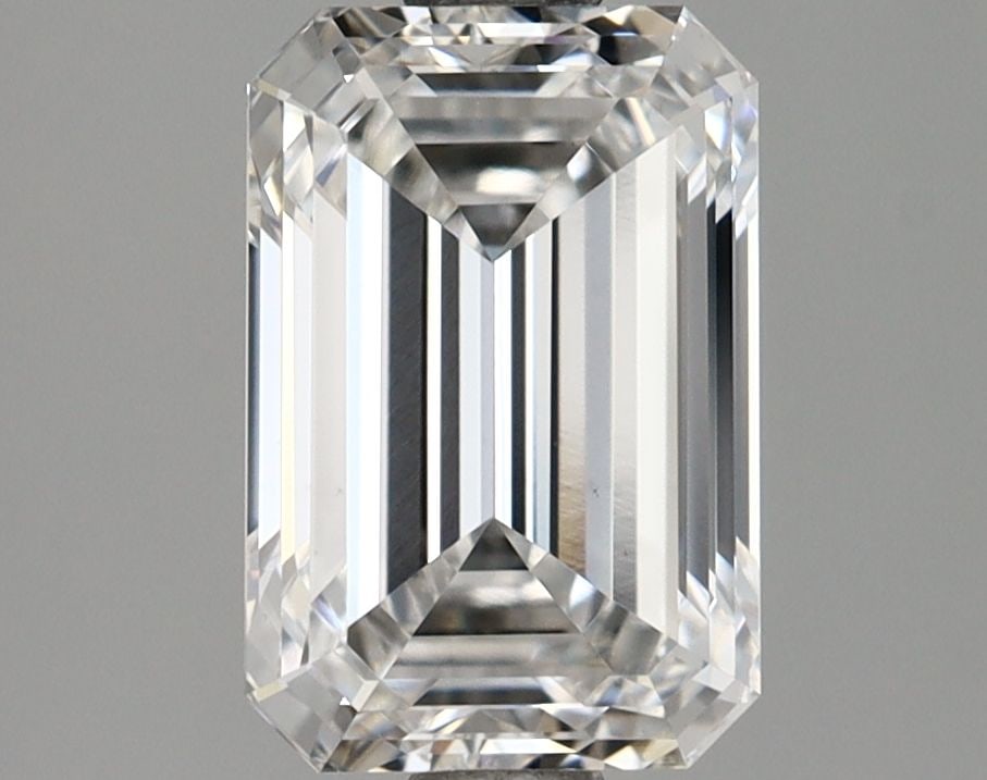 Loose Lab Diamond IGI Emerald 1.69ct E VS1: Loose Lab Diamond IGI Emerald 1.69ct E VS1 This listing features Loose Lab Diamond IGI Emerald 1.69ct E VS1. Item specifics are provided below. Item Specifics: Source: This Is A Real Diamond Grown