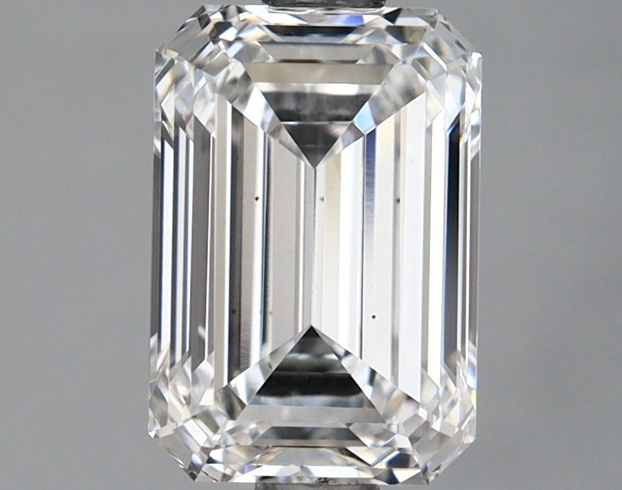 Loose Lab Diamond - IGI Emerald 1.69ct E VS1: Loose Lab Diamond - IGI Emerald 1.69ct E VS1 This listing features Loose Lab Diamond - IGI Emerald 1.69ct E VS1. Item specifics are provided below. Item Specifics: Source: This Is A Real Diamond