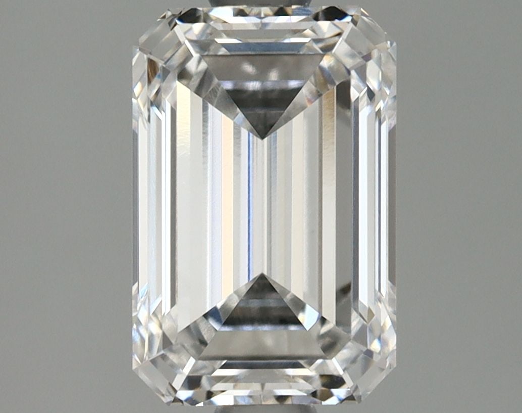 Loose Lab Diamond IGI Emerald 1.69ct E VVS2: Loose Lab Diamond IGI Emerald 1.69ct E VVS2 This listing features Loose Lab Diamond IGI Emerald 1.69ct E VVS2. Item specifics are provided below. Item Specifics: Source: This Is A Real Diamond Grown