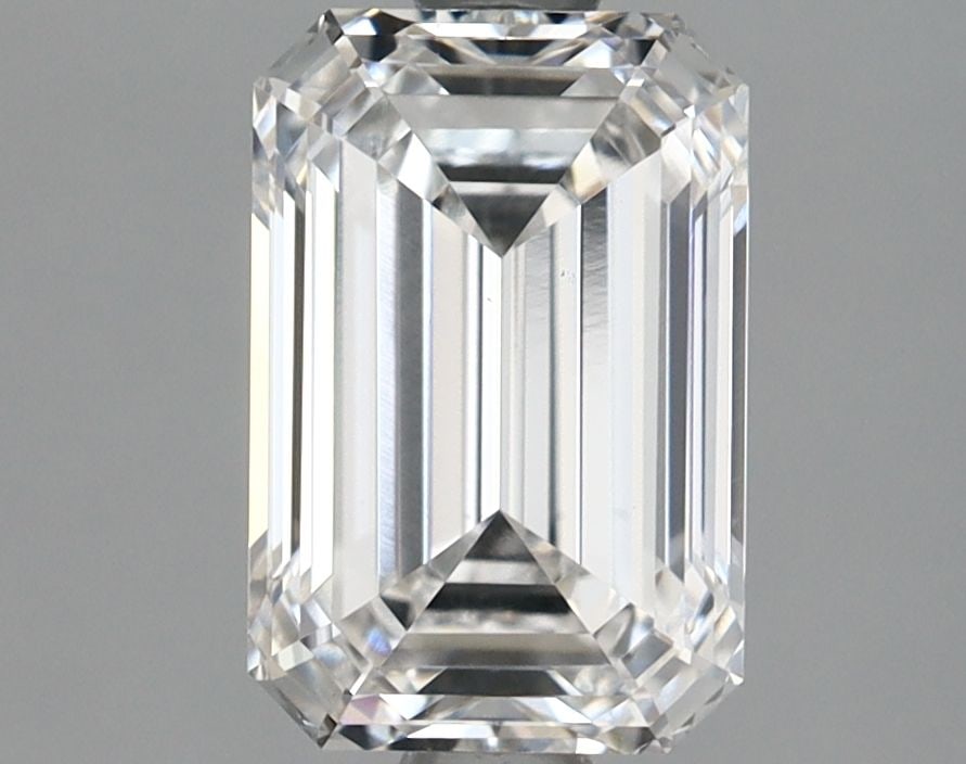 Loose Lab Diamond IGI Emerald 1.66ct E VS1: Loose Lab Diamond IGI Emerald 1.66ct E VS1 This listing features Loose Lab Diamond IGI Emerald 1.66ct E VS1. Item specifics are provided below. Item Specifics: Source: This Is A Real Diamond Grown