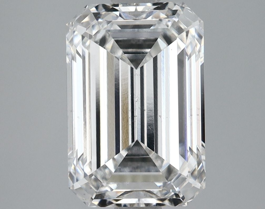 Loose Lab Diamond - GIA Emerald 2.51ct E SI1: Loose Lab Diamond - GIA Emerald 2.51ct E SI1 This listing features Loose Lab Diamond - GIA Emerald 2.51ct E SI1. Item specifics are provided below. Item Specifics: Source: This Is A Real Diamond