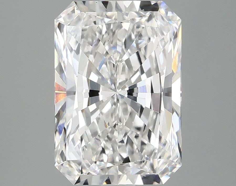 Loose Lab Diamond - IGI Radiant 2.97ct E VS1: Loose Lab Diamond - IGI Radiant 2.97ct E VS1 This listing features Loose Lab Diamond - IGI Radiant 2.97ct E VS1. Item specifics are provided below. Item Specifics: Source: This Is A Real Diamond Grown