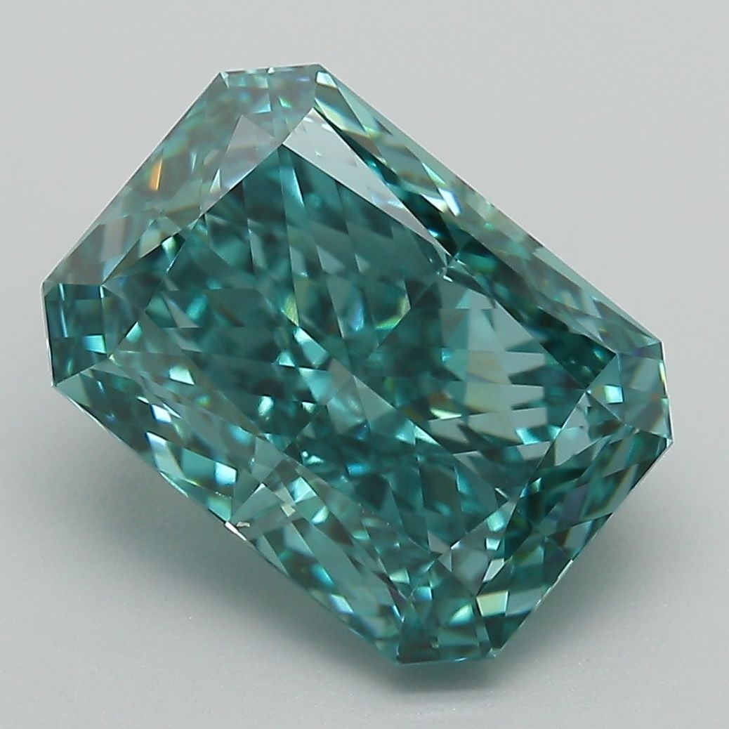 Loose Lab Diamond - IGI Radiant 4.74ct Fancy Vivid Green VVS2: Loose Lab Diamond - IGI Radiant 4.74ct Fancy Vivid Green VVS2 This listing features Loose Lab Diamond - IGI Radiant 4.74ct Fancy Vivid Green VVS2. Item specifics are provided below. Item Specifics: So
