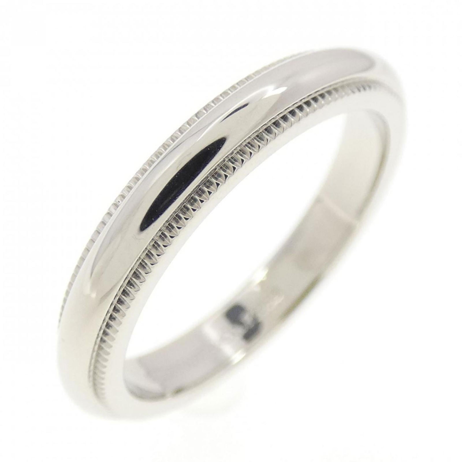 Tiffany Ring Band: Tiffany Ring Band This listing features Tiffany Ring Band. Item specifics are provided below. Item Specifics: Brand: Tiffany Type: Band Ring Gender: Women Metal: Platinum Metal Purity: Platinum950 Us