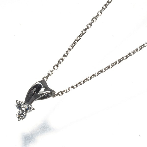 Gold Necklace Diamond Leaf Flower 18K 750 White: Gold Necklace Diamond Leaf Flower 18K 750 White This listing features Gold Necklace Diamond Leaf Flower 18K 750 White. Item specifics are provided below. Item Specifics: Country Of Origin: Japan Metal