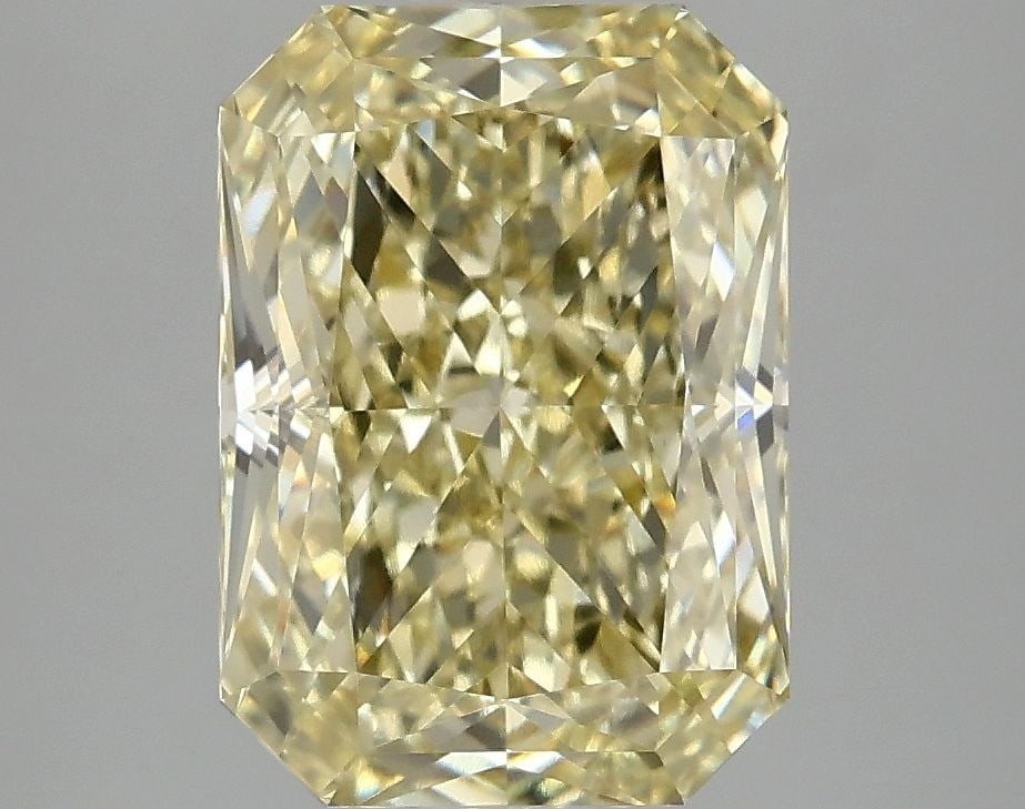 Loose Lab Diamond - IGI Radiant 3.86ct Fancy Intense Yellow VVS2: Loose Lab Diamond - IGI Radiant 3.86ct Fancy Intense Yellow VVS2 This listing features Loose Lab Diamond - IGI Radiant 3.86ct Fancy Intense Yellow VVS2. Item specifics are provided below. Item