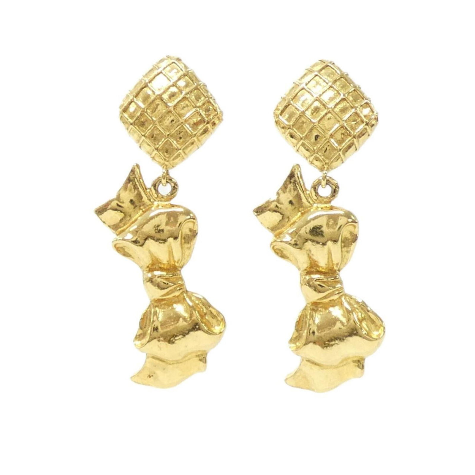 Earrings Chanel Clip: Earrings Chanel Clip This listing features Earrings Chanel Clip. Item specifics are provided below. Item Specifics: Brand: Chanel Type: Clip Earrings Gender: Women Color: Gold Size (Hxwxd): 70.00mm x