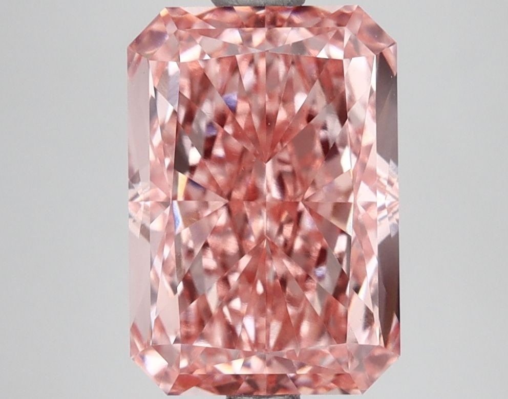 Loose Lab Diamond - IGI Radiant 3.68ct Fancy Vivid Pink VVS2: Loose Lab Diamond - IGI Radiant 3.68ct Fancy Vivid Pink VVS2 This listing features Loose Lab Diamond - IGI Radiant 3.68ct Fancy Vivid Pink VVS2. Item specifics are provided below. Item Specifics: Sour