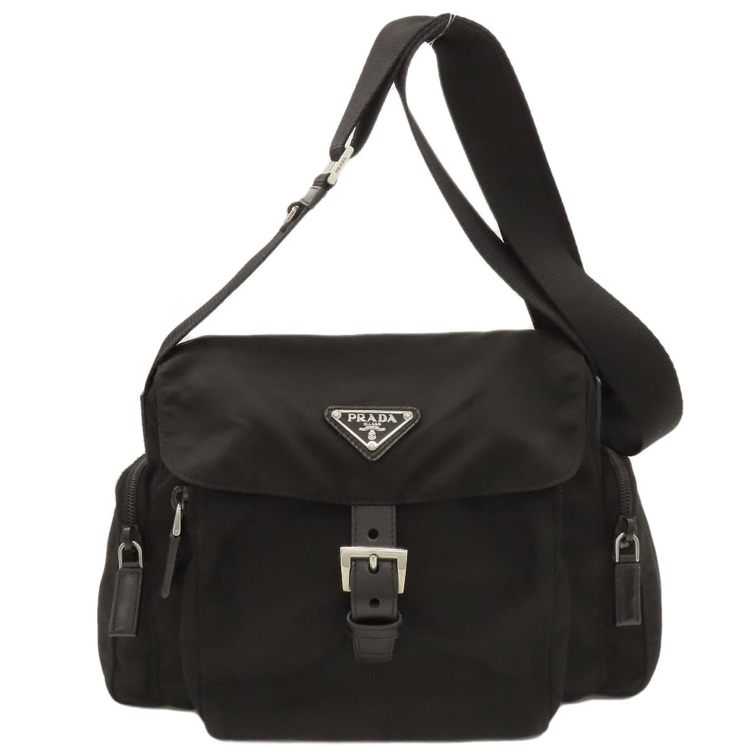 Nylon PRADA Logo Hardware Shoulder Bag: Nylon PRADA Logo Hardware Shoulder Bag This listing features Nylon PRADA Logo Hardware Shoulder Bag. Item specifics are provided below. Item Specifics: Brand: PRADA Style: Shoulder Bag Exterior Materi