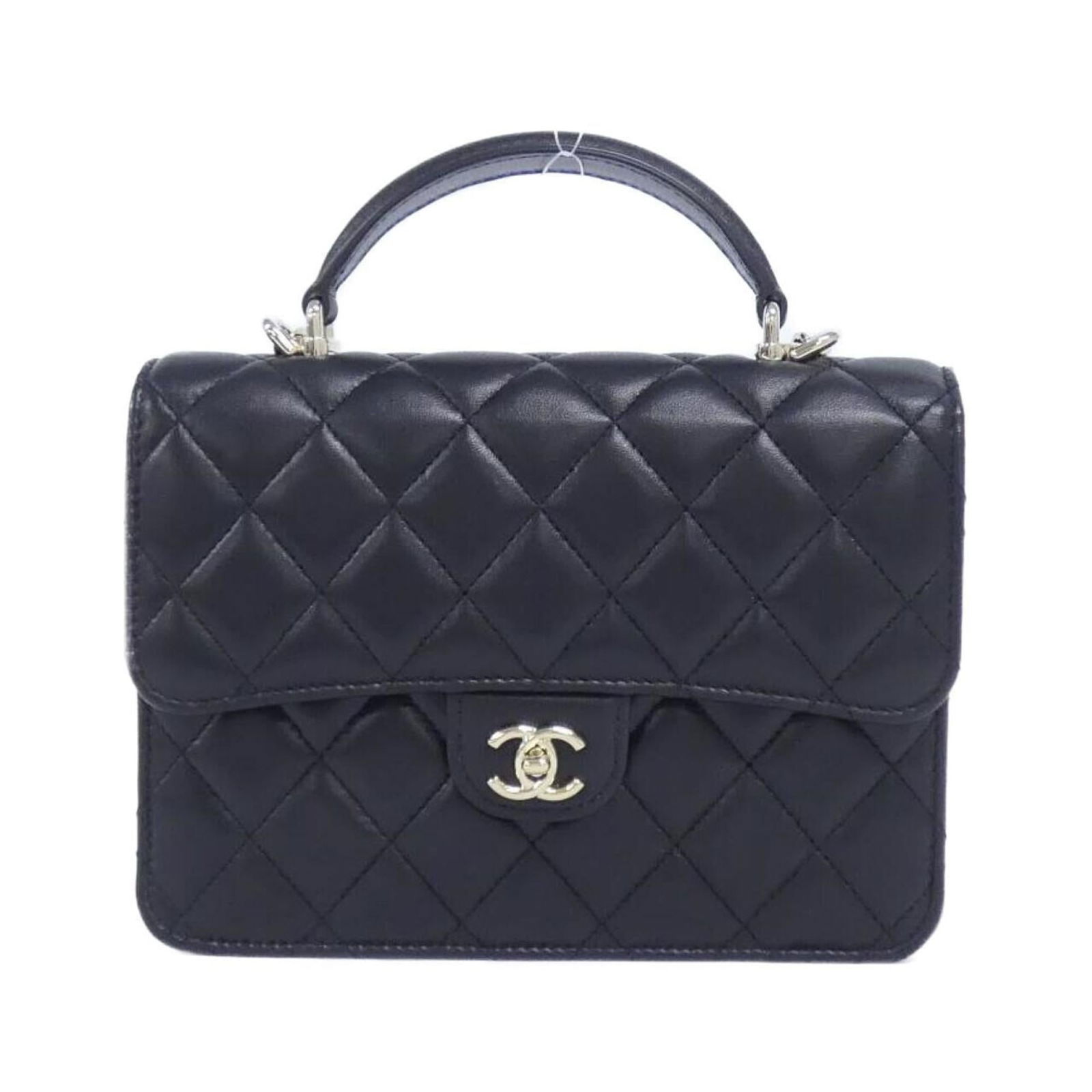 Leather Chanel Backpack: Leather Chanel Backpack This listing features Leather Chanel Backpack. Item specifics are provided below. Item Specifics: Brand: Chanel Type: Backpack Material: Leather Leather/Fur Type: Lamb Leather