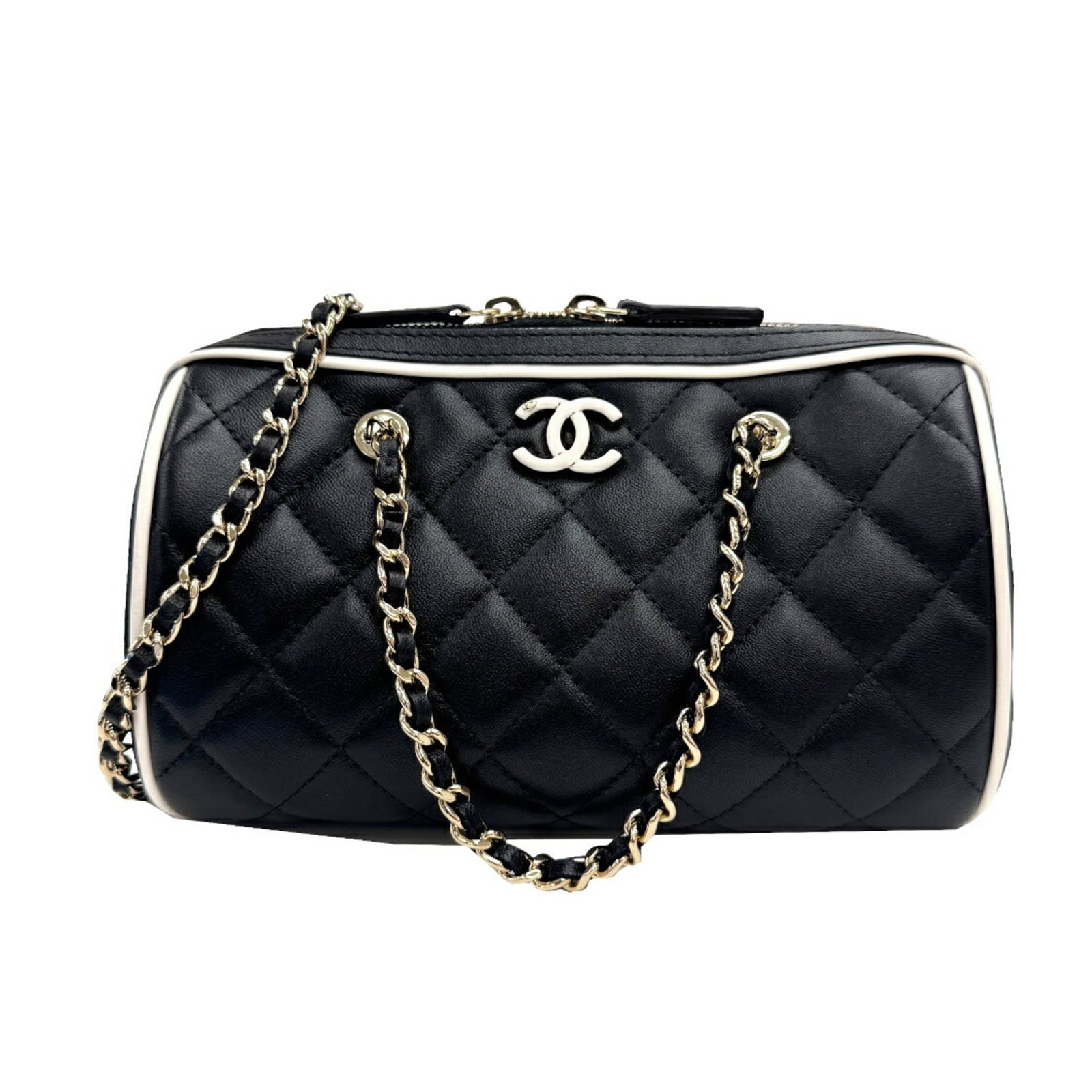 Leather Chanel Shoulder Bag: Leather Chanel Shoulder Bag This listing features Leather Chanel Shoulder Bag. Item specifics are provided below. Item Specifics: Brand: Chanel Type: Shoulder Bag Material: Leather Leather/Fur Type: L