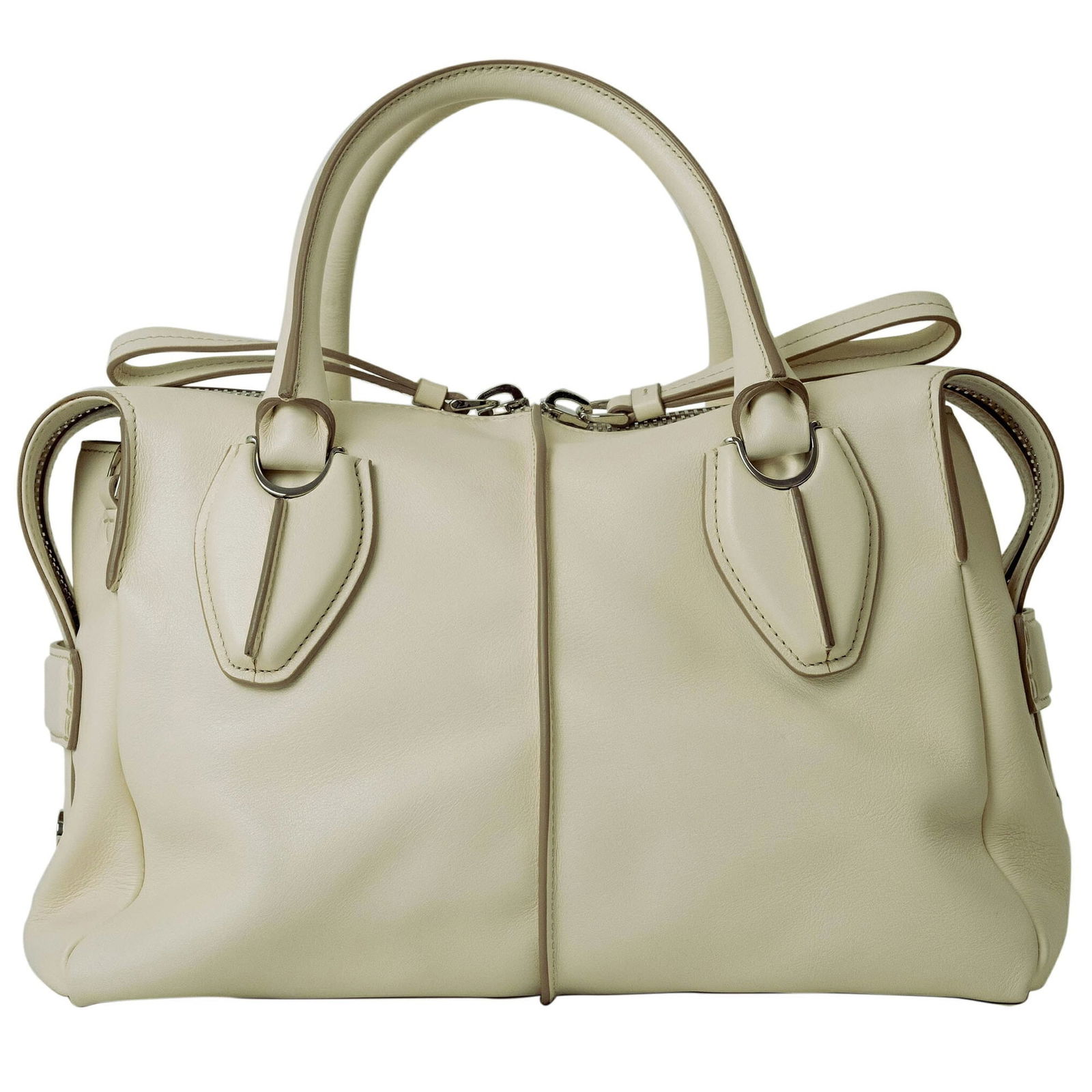 Leather Tod'S Tote Bag: Leather Tod'S Tote Bag This listing features Leather Tod'S Tote Bag. Item specifics are provided below. Item Specifics: Brand: Tod'S Type: Tote Bag Material: Leather Color: Off-White Gender: Women